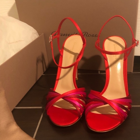 CLOSET CLOSING 7/31--FINAL SALE - Picture 5 of 5